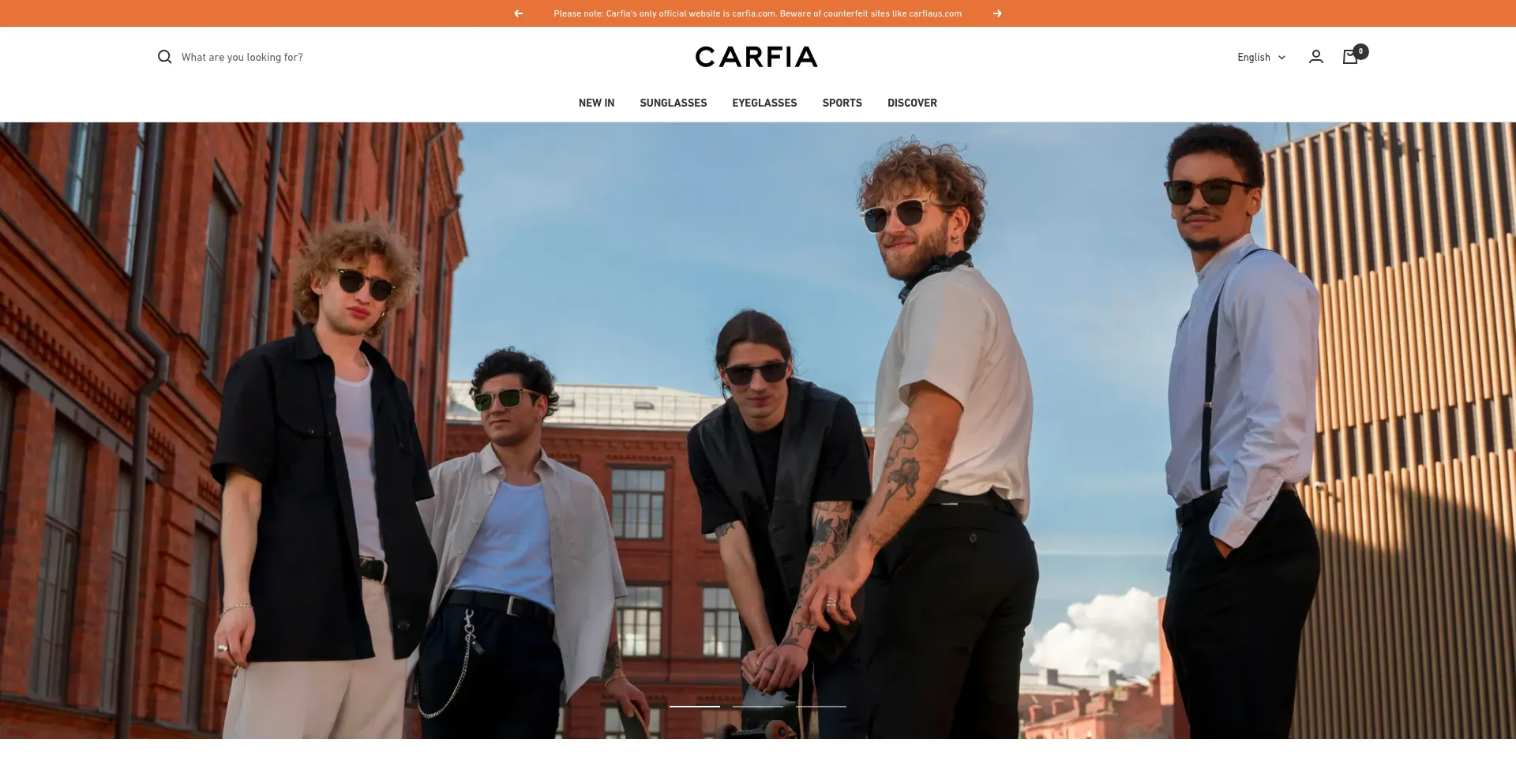 Website screenshot of Carfia.com