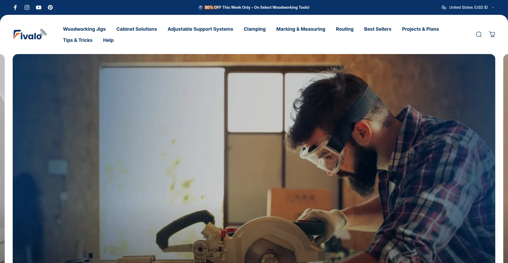 Website screenshot of Fivalo.com
