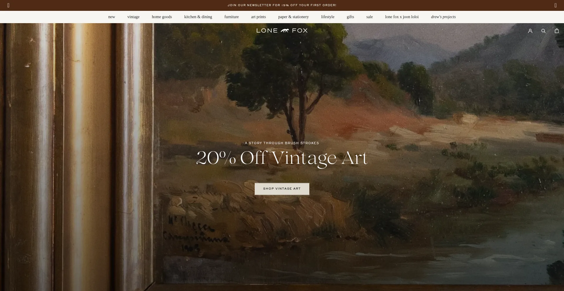 Website screenshot of Lonefox.com