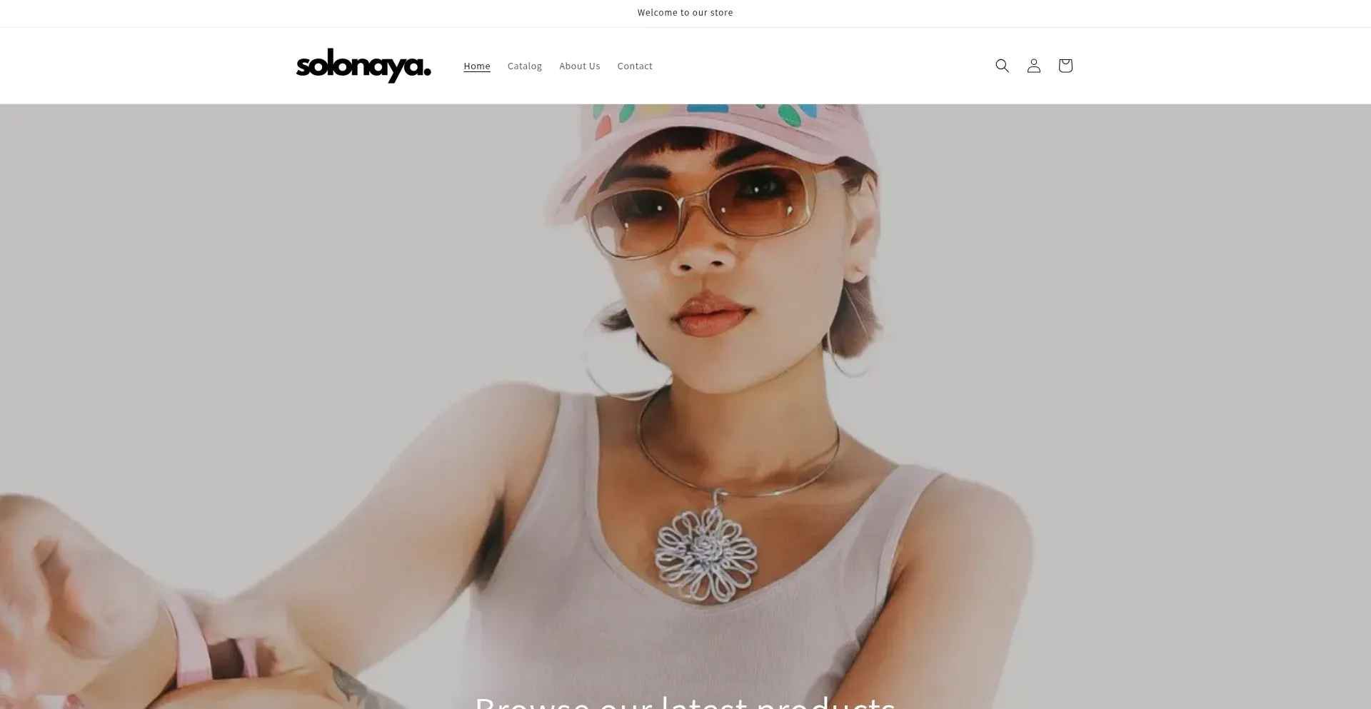 Website screenshot of Solonaya.com