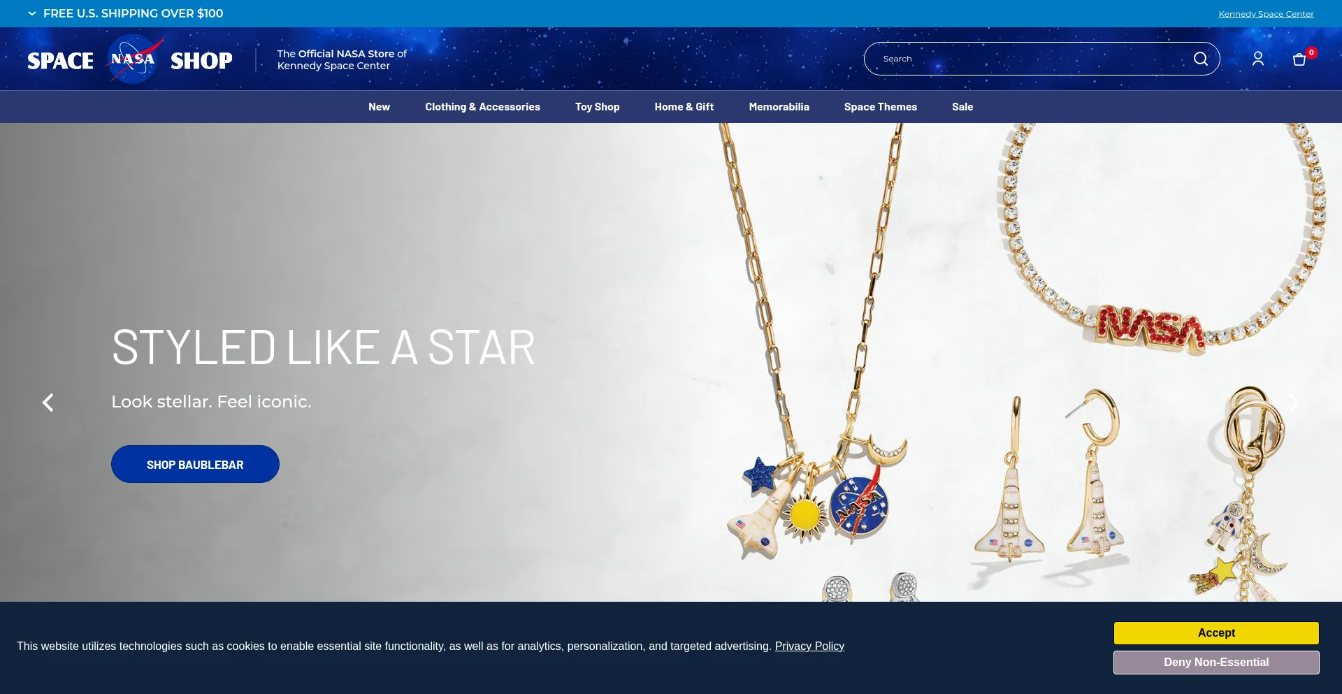 Website screenshot of Thespaceshop.com